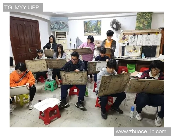 珍妮与足球明星亲密合影展现青春活力与梦想追逐的美好瞬间