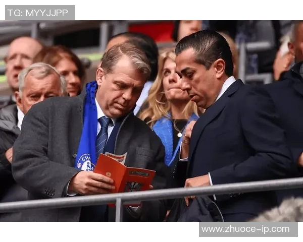 足球明星赴美购表揭秘奢华生活背后的故事与时尚选择