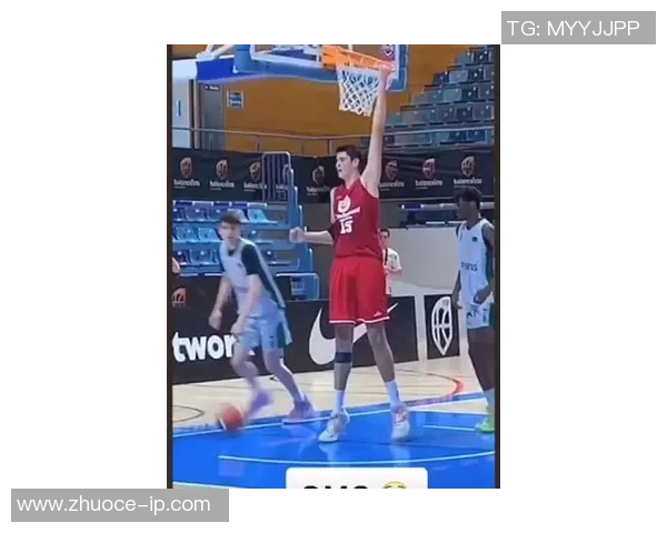 长垣篮球女明星的崛起与奋斗历程展现青春力量与梦想追逐 长垣篮球女明星的崛起与奋斗历程展现青春力量与梦想追逐