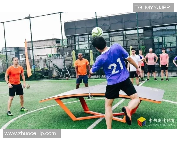 独特设计的篮球明星亚克力摆件为您的家居增添运动活力与时尚气息 独特设计的篮球明星亚克力摆件为您的家居增添运动活力与时尚气息